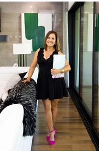 Paula Bradley image
