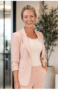 Desiree Rogacki image