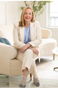 Christine Pomer image