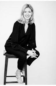 Dana Roberts image