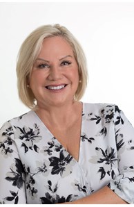 Donna Spare image