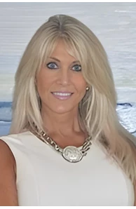 Christa Spalding image