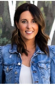 Liz Mello image