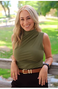 Rachel Bratakos image