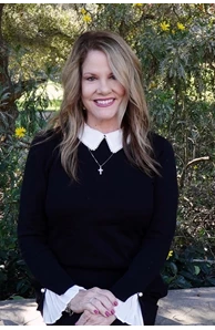 Leslie Carrillo image