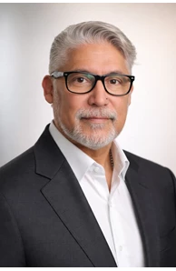 Raymond Hernandez image