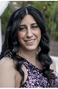 Mia Chaya Fakiro image