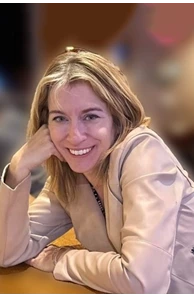 Amanda Arnold image