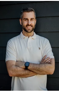 Luke White image