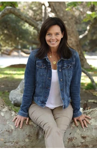 Jennifer Moore image