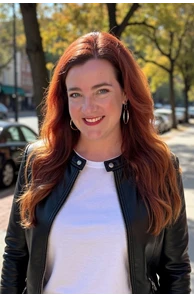 Julianne Schaefer image