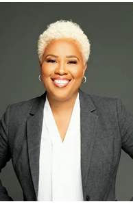 Holly Hart-Avant image