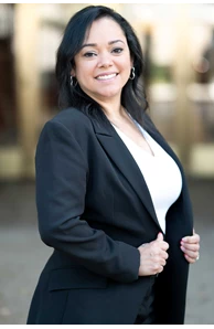 Andrea Lovett image