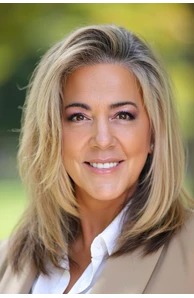 Elizabeth Coco image