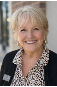 Vicki Treadwell image