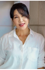 Janie Kim image