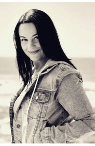 Jessica Parra image