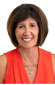 Cindy Simonson image