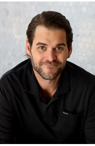 Dallas Sartz image