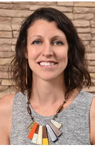 Emma Warren image
