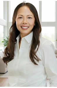 Lynn Yee image