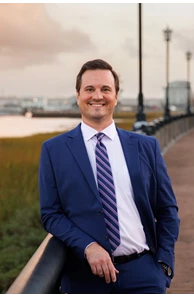 Bradley Szostak image