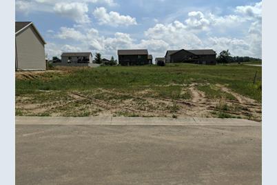 1007 Joyce Avenue - Photo 1