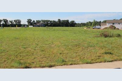 1013 26th Street Loop N - Photo 1