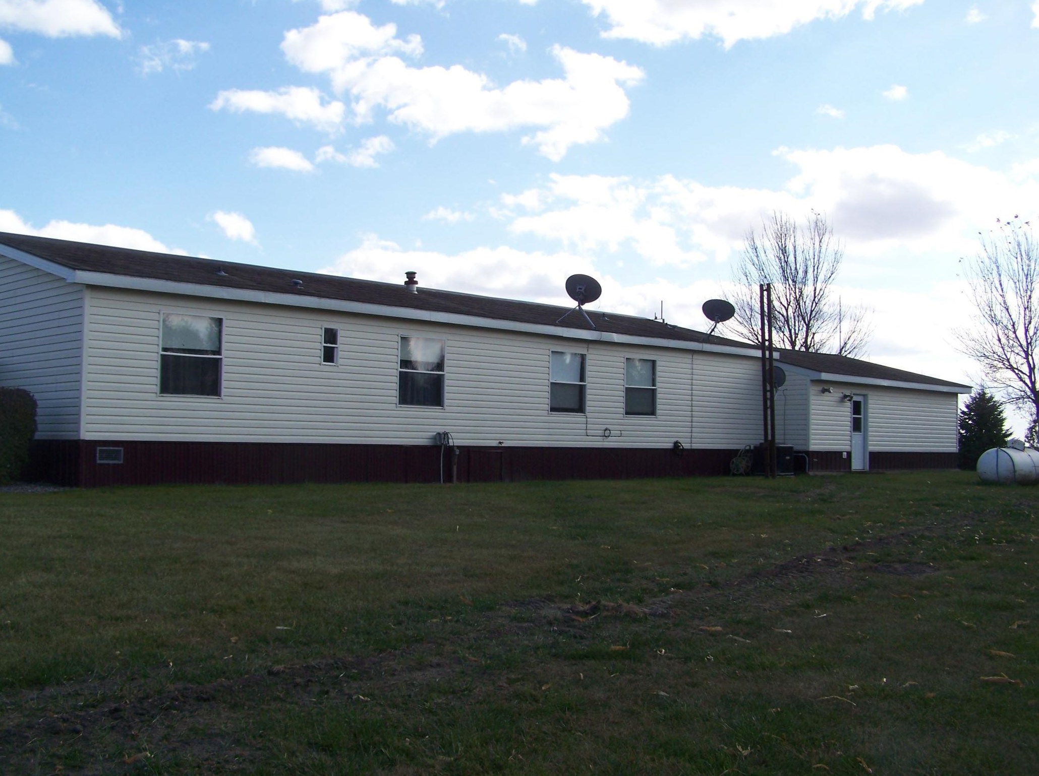 20654 County Hwy 10, Lucan, MN 56255