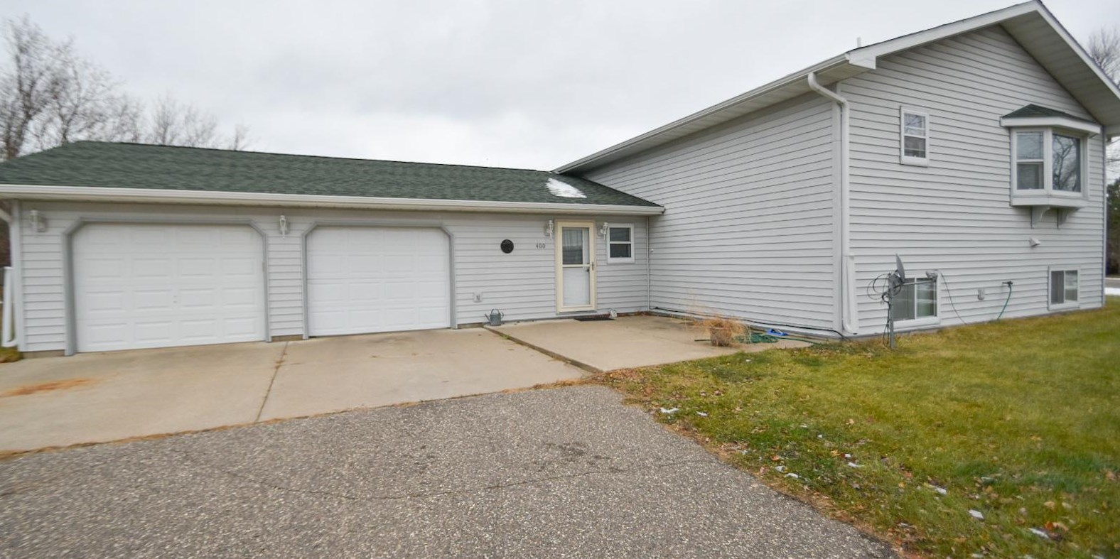 400 10th St, Staples, MN 56479-3035