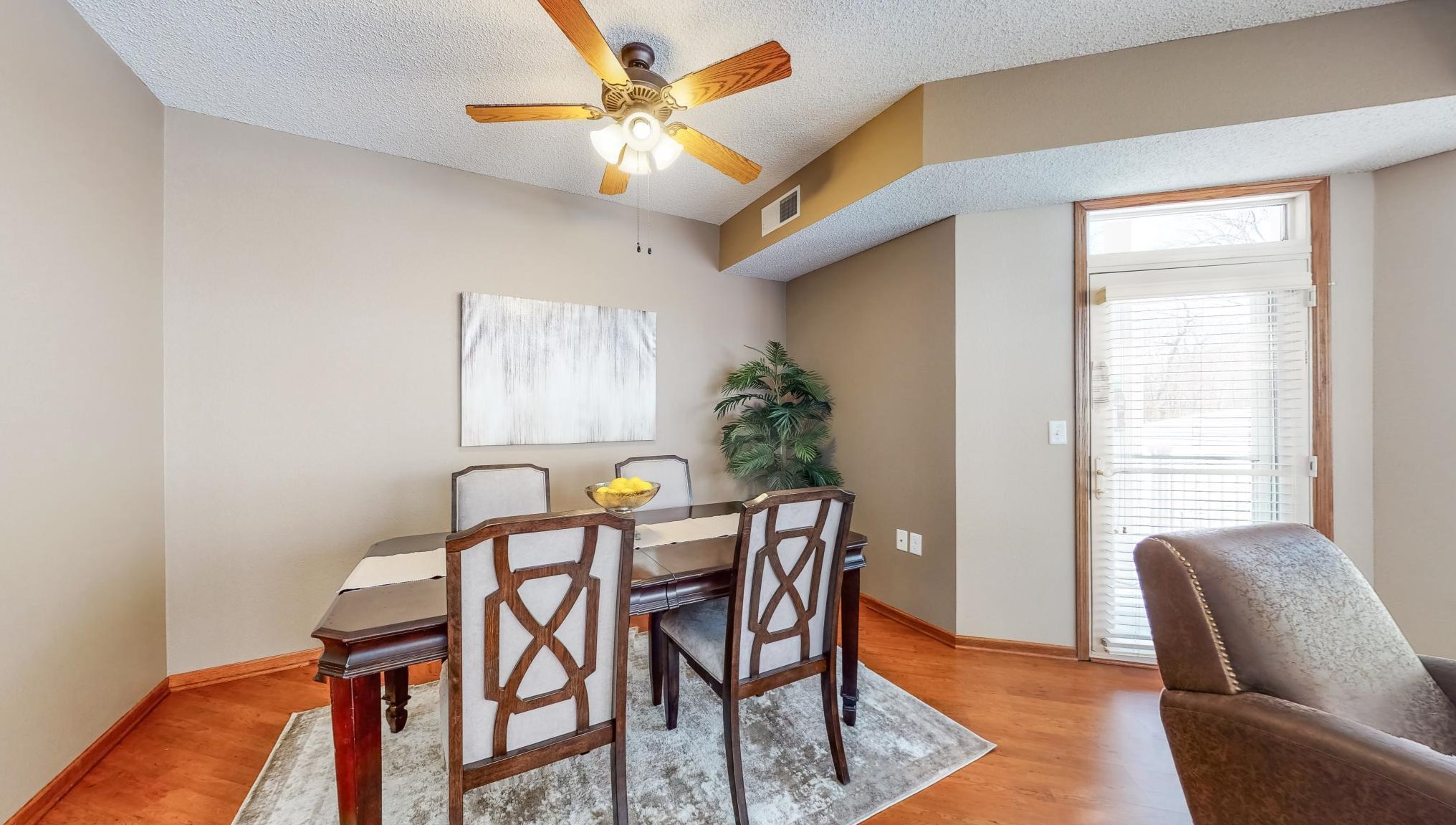 1880 3rd Ave, Rochester, MN 55902-2301