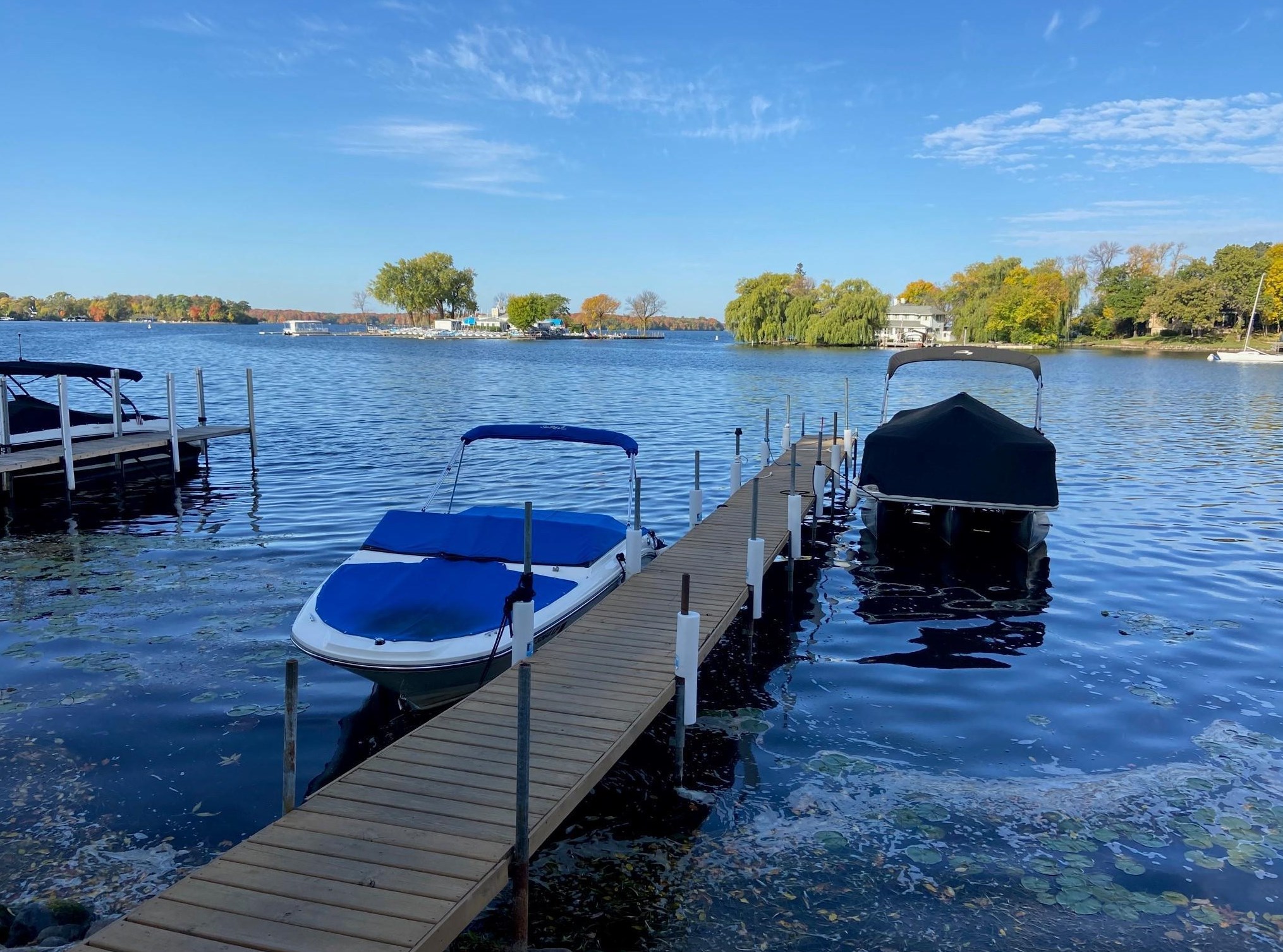 3955 Walden Rd, Wayzata, MN 55391-3542