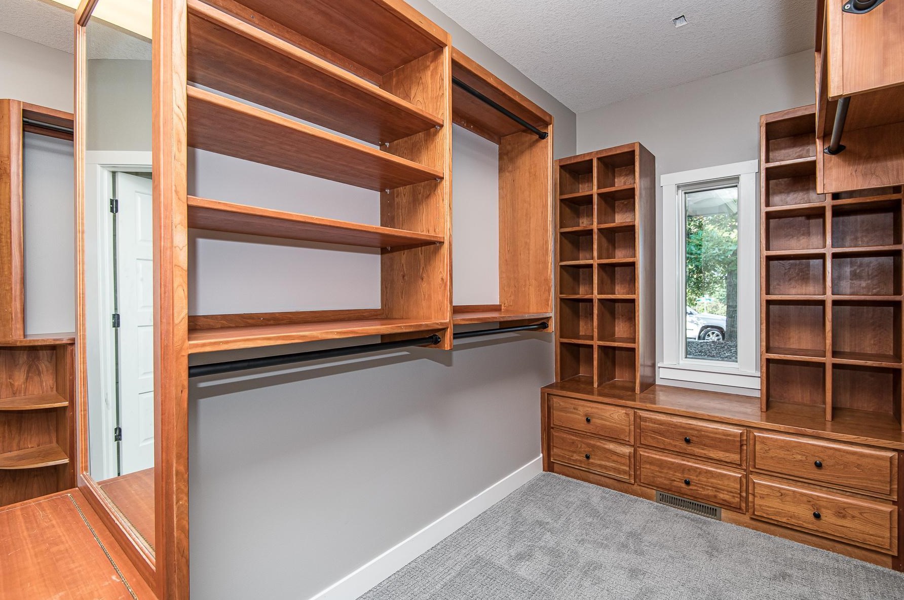 2825 Fox Chase Ln, Rochester MN  55902-8748 exterior