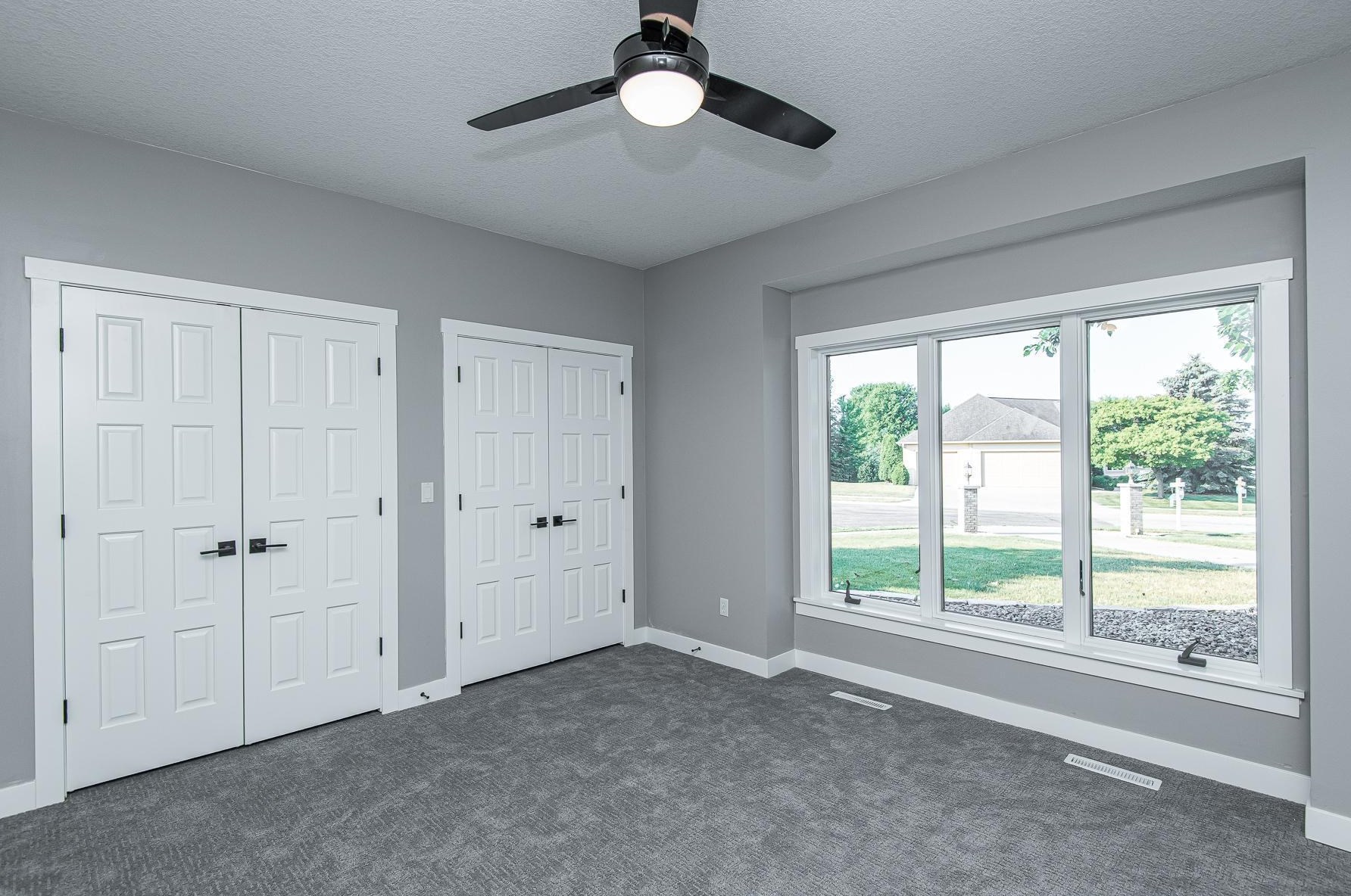 2825 Fox Chase Ln, Rochester MN  55902-8748 exterior