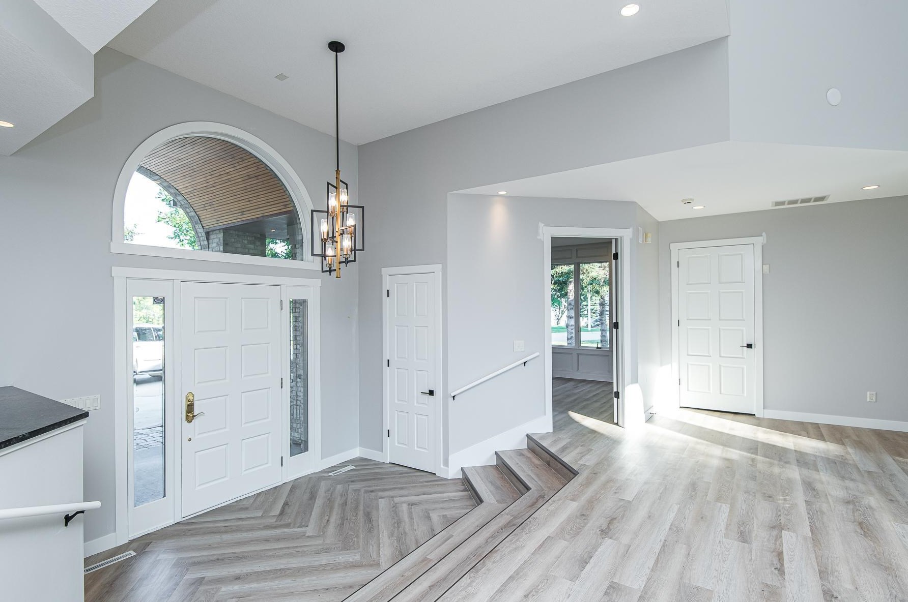 2825 Fox Chase Ln, Rochester MN  55902-8748 exterior