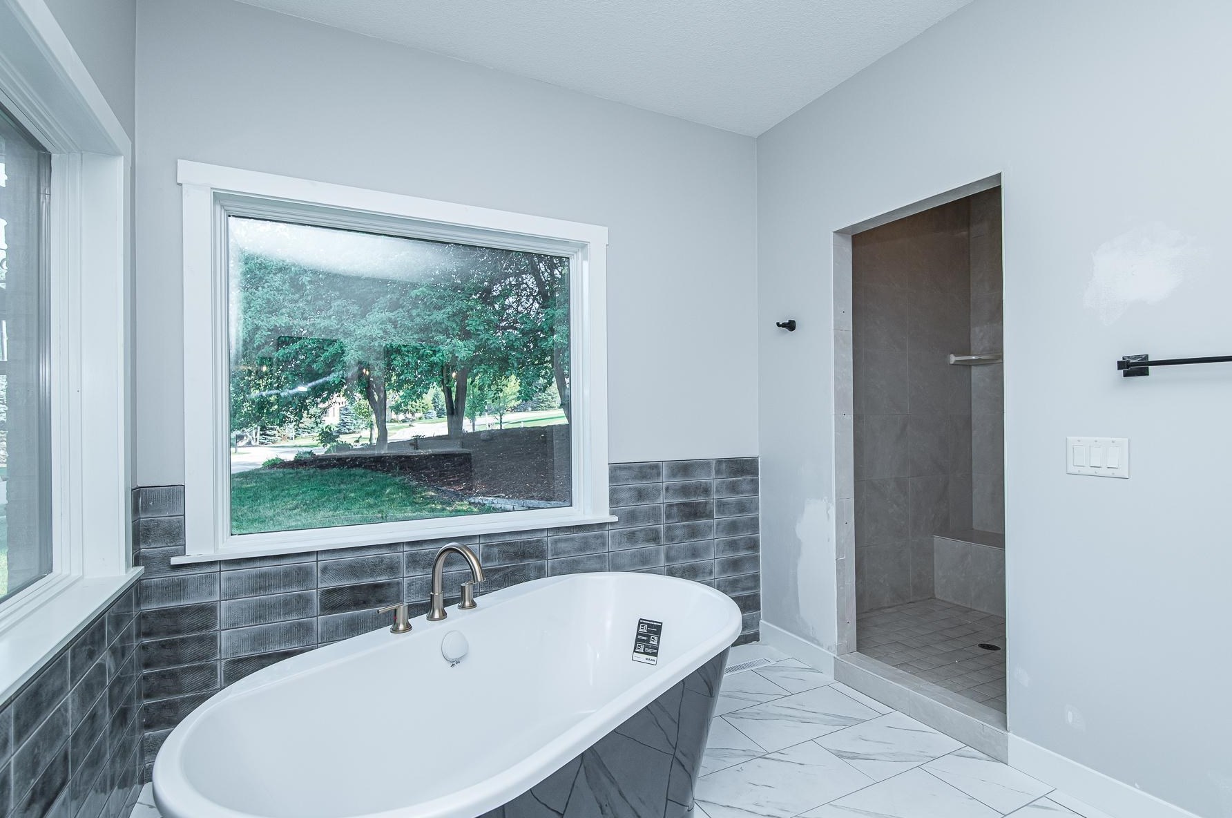 2825 Fox Chase Ln, Rochester MN  55902-8748 exterior