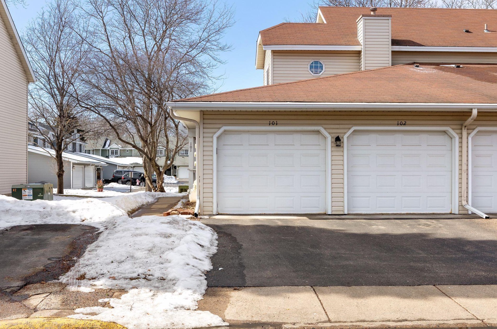 4130 3rd St, Minneapolis, MN 55421-4608