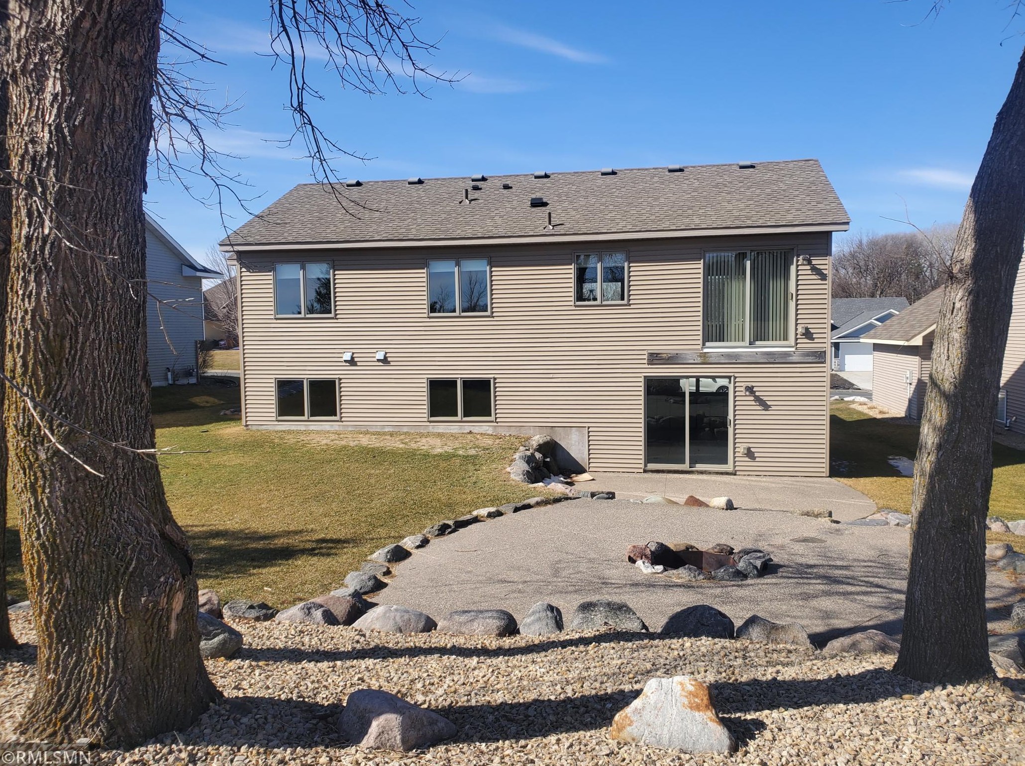 1601 English Ave, Jordan, MN 56071-2219