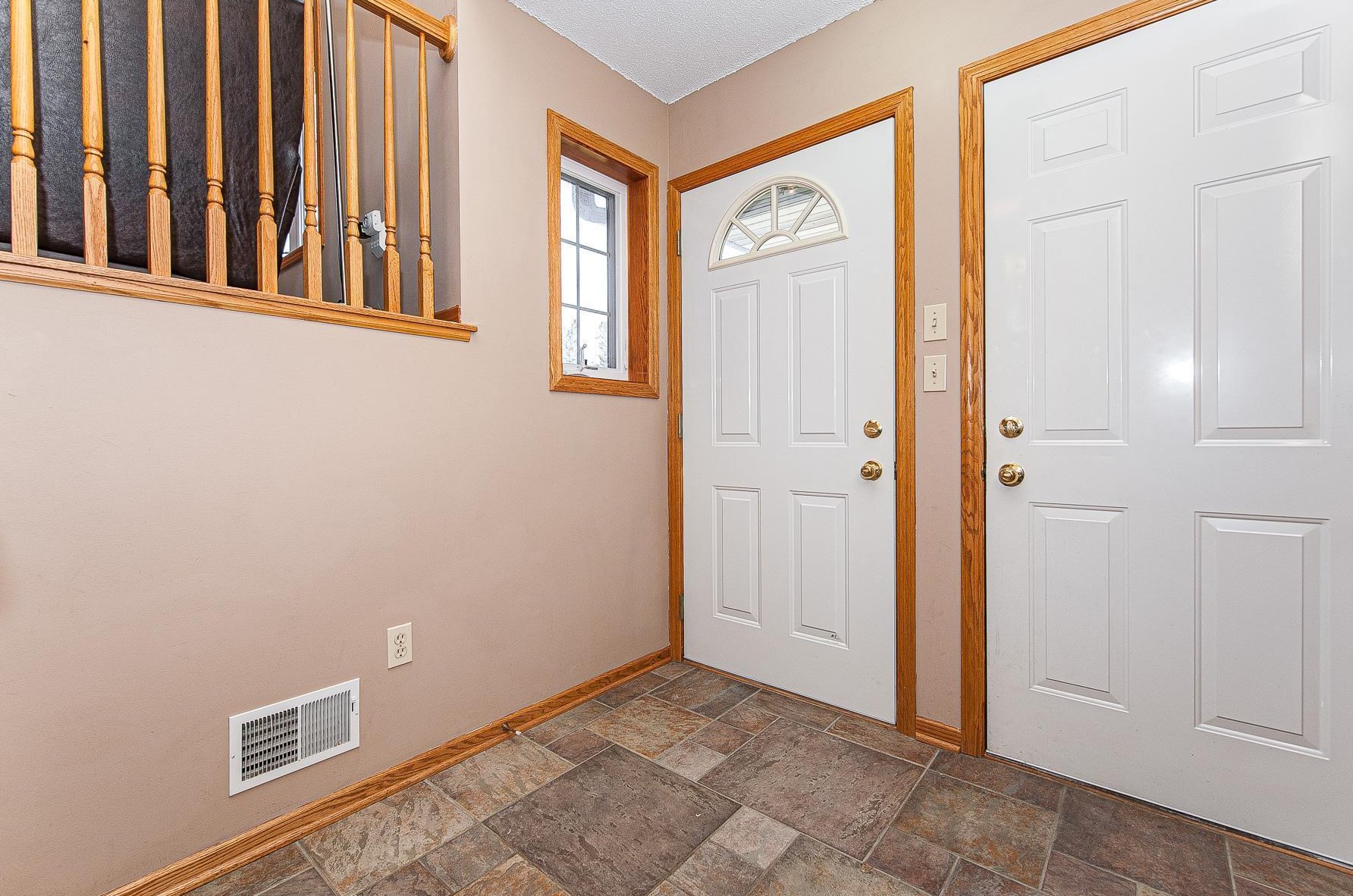 3806 Strathmore Ln, Rochester, MN 55904-3217