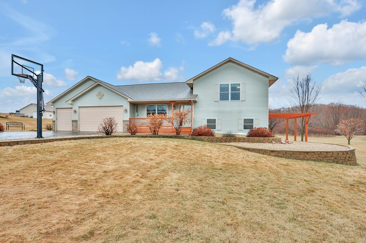 10767 256th Ave Nw, Zimmerman, MN 55398
