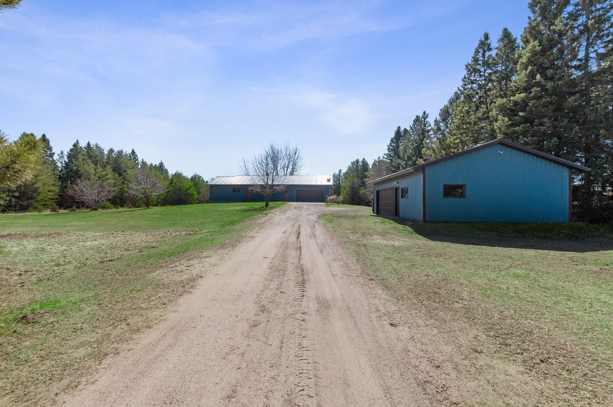 12905 57th St, Clear Lake, MN 55319-4713