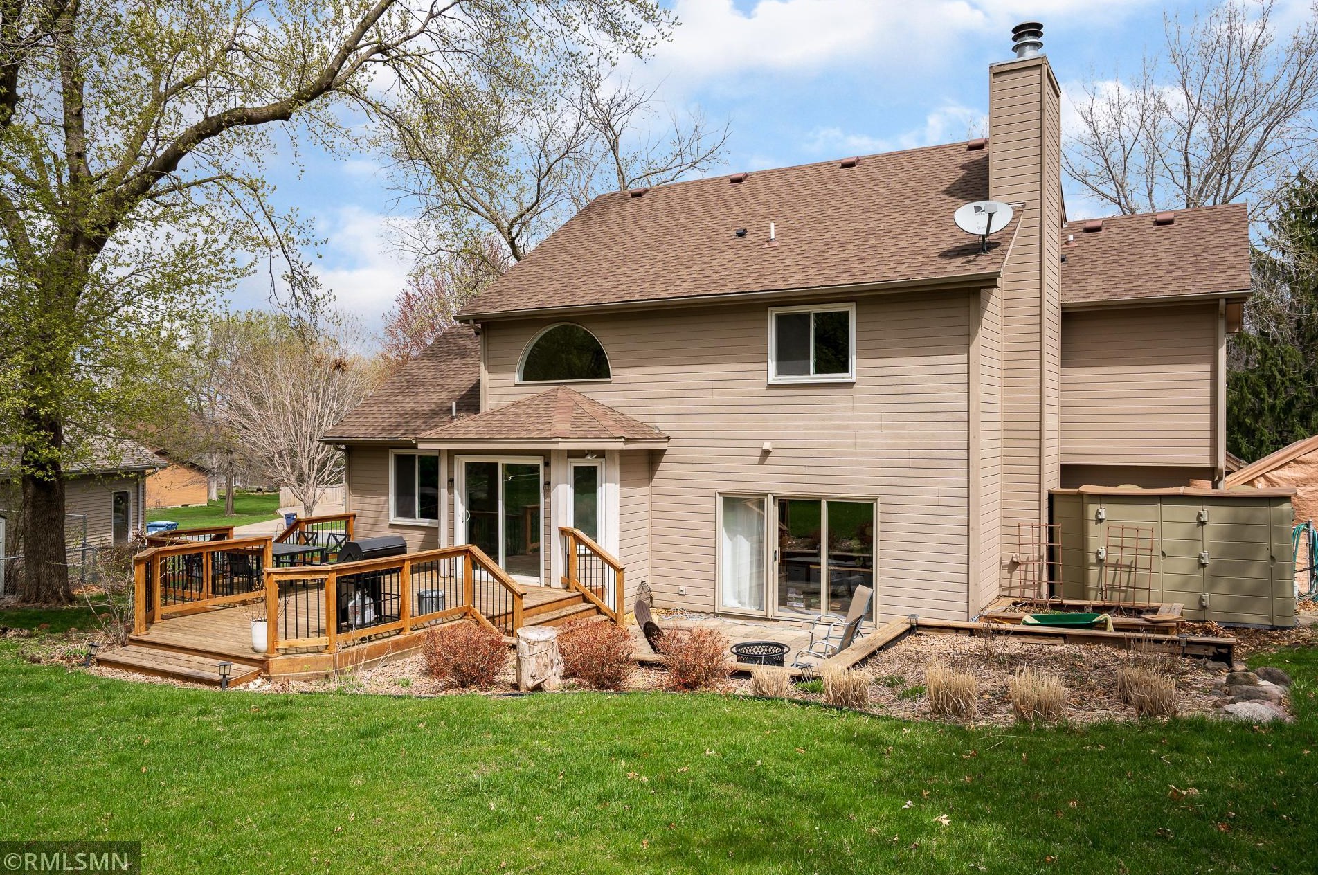 20545 Juno Trl, Lakeville, MN 55044-8898