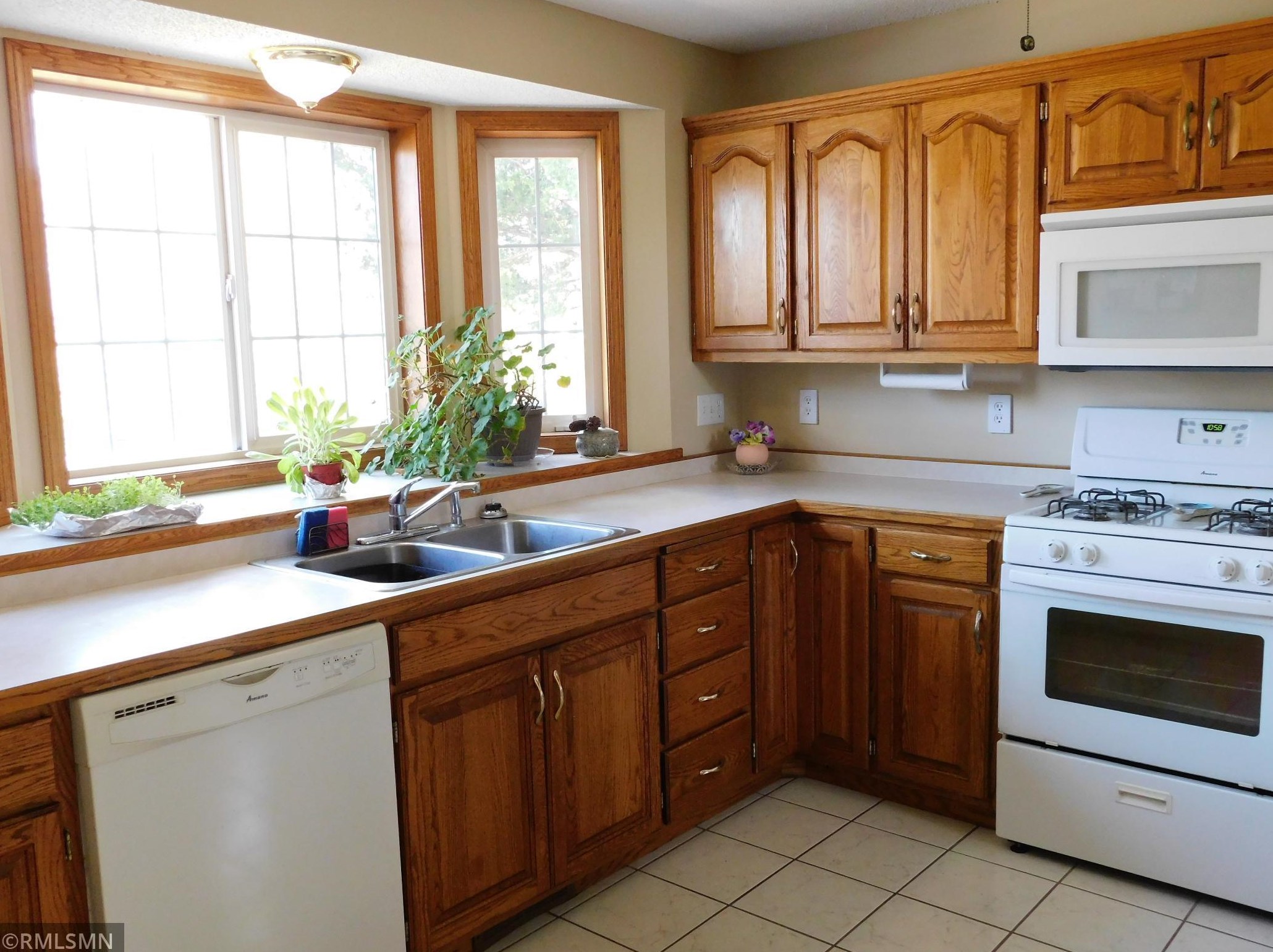 8737 1st Ave, Clear Lake, MN 55319-4533