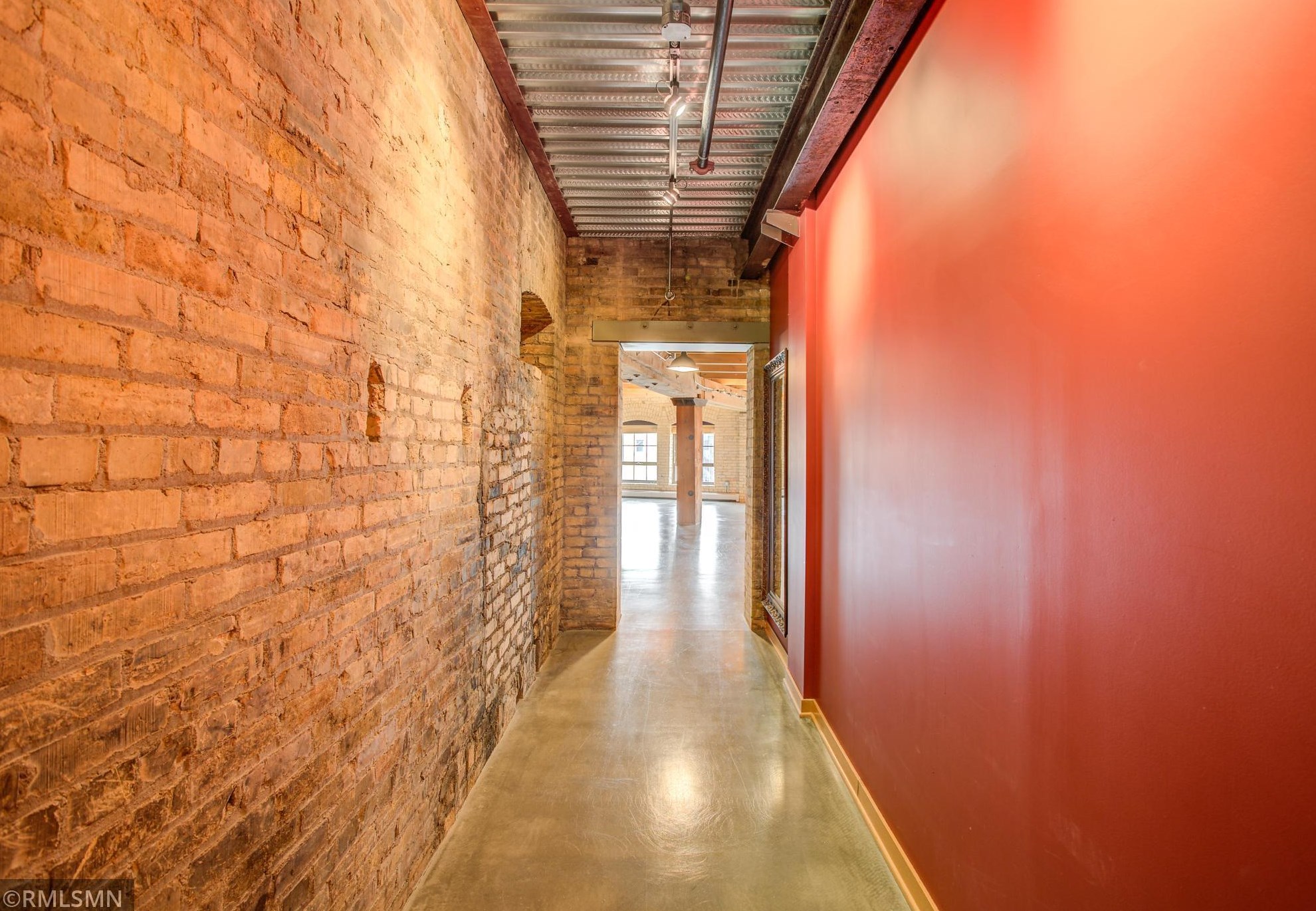 404 Washington Ave N #302, Minneapolis, MN 55401