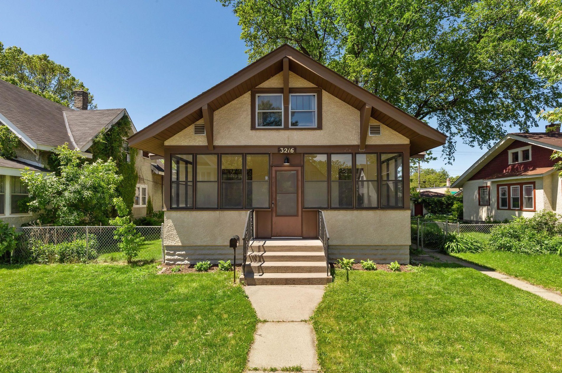 3216 Longfellow Ave, Minneapolis, MN 55407-5632