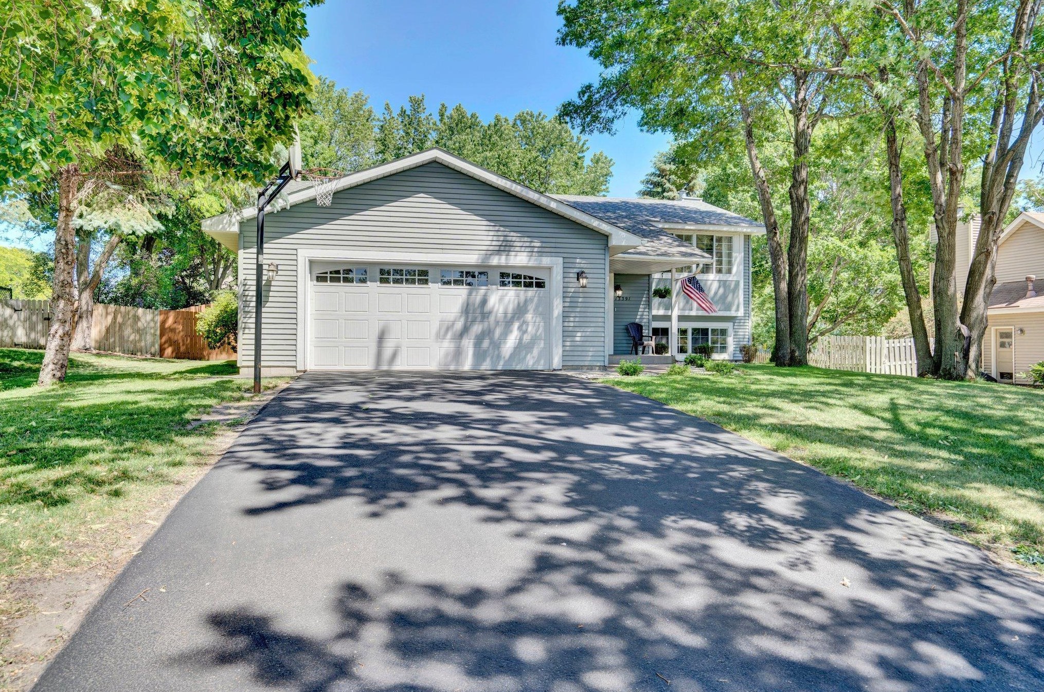 13391 Uplander St, Anoka, MN 55304-3960