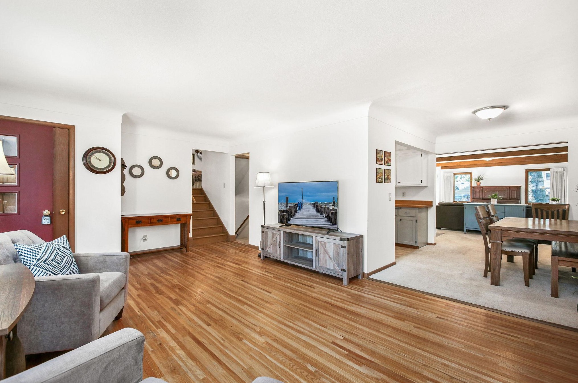 7733 13 1/2 St, Minneapolis, MN 55426-2001