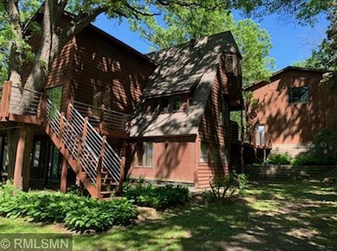 11498 54th St, Clear Lake, MN 55319-9767