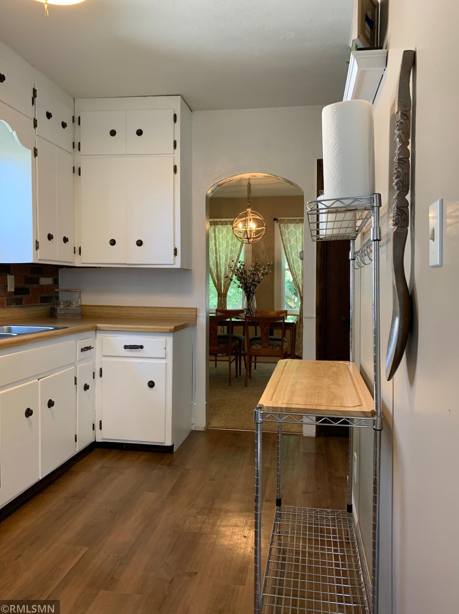 1702 Margaret St, Saint Paul MN  55106-4904 exterior