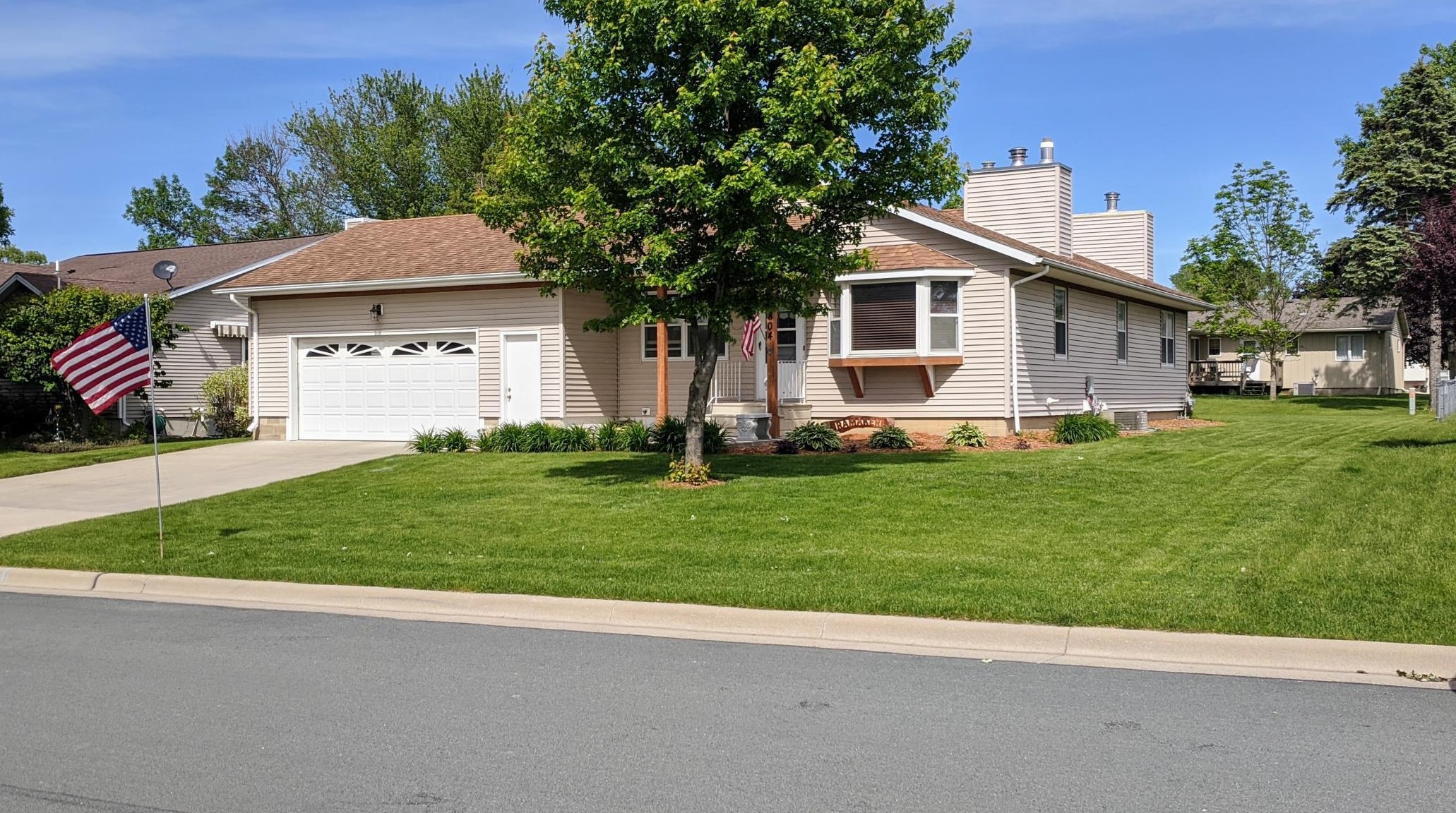 804 3rd Ave, Pleasant Grove, MN 55976-1408